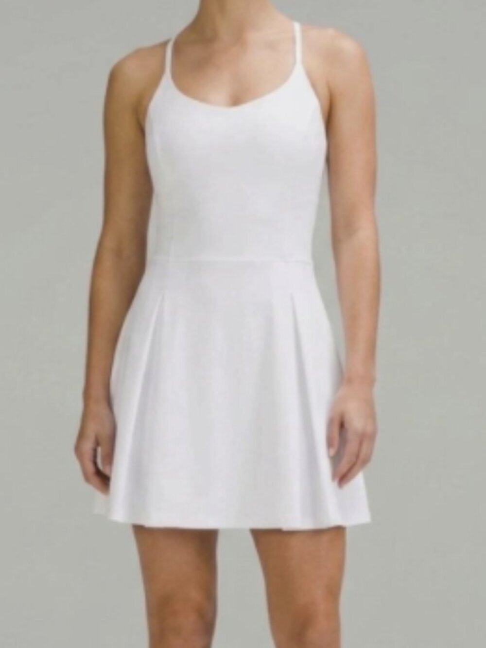 TOMMY BAHAMA NWT Large White Athletic Dress Pleated Y-Back Golf Tennis UPF 50
